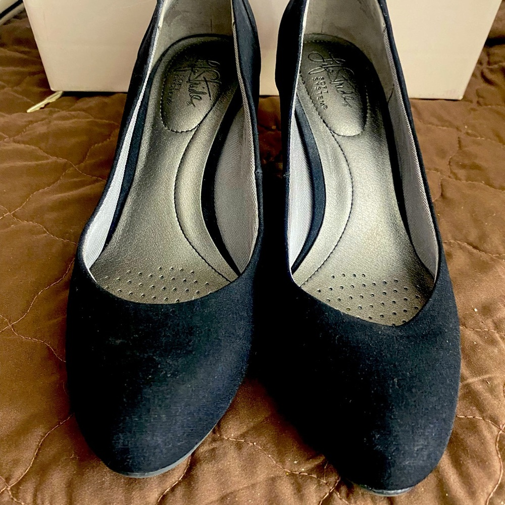 Black Heels.  Size 7.5